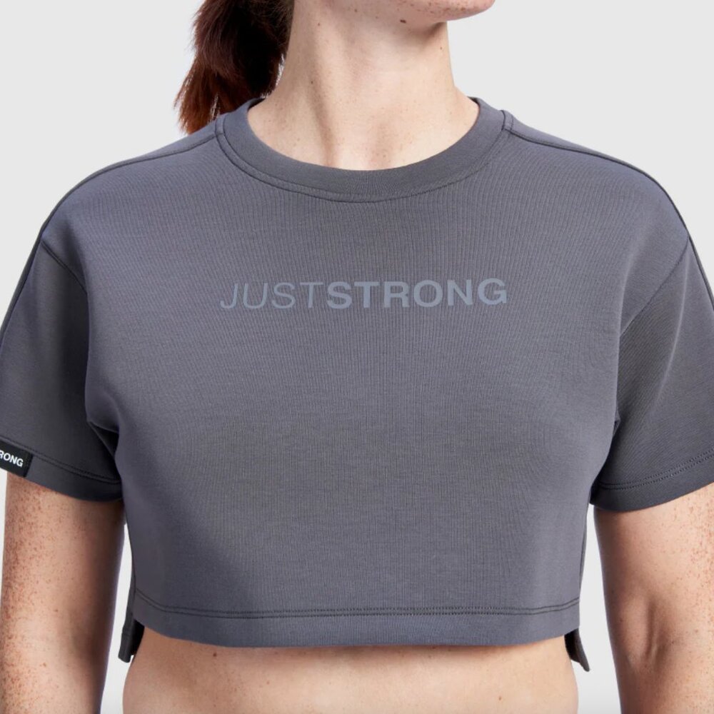 🖤Just Strong Oversized Athletic Crop Tee – NWT (Size XSmall)